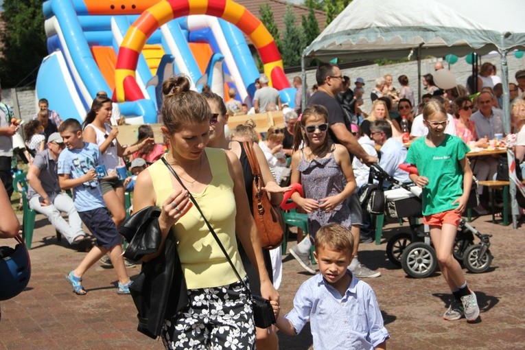 Festyn Parafialny na Szmaragdowym Wzgórzu 