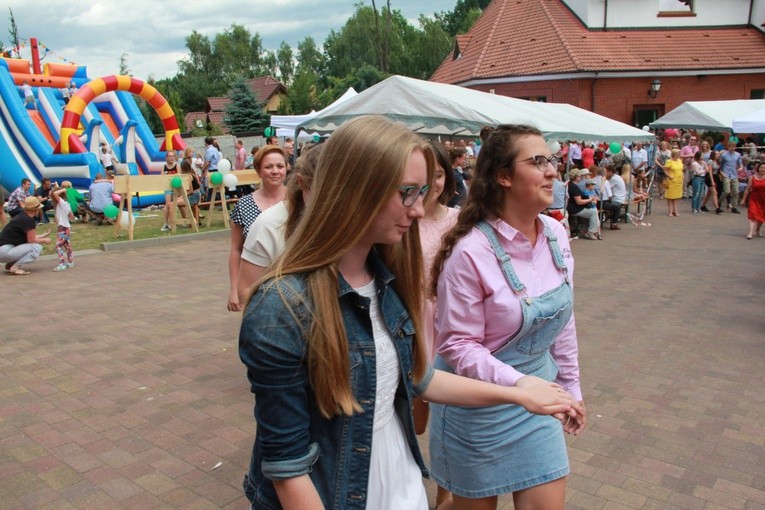 Festyn Parafialny na Szmaragdowym Wzgórzu 