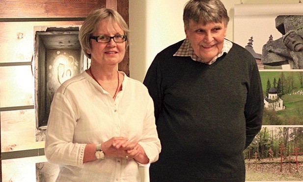 Otwarcie wystawy: Małgorzata Goc z Muzeum Śląska Opolskiego i Antoni Kroh.