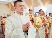 Święcenia odbyły się w kościele pw. św. Ignacego z Loyoli w Koszalinie. 