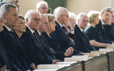 W berlińskiej katedrze nabożeństwo za zmarłego Helmuta Kohla