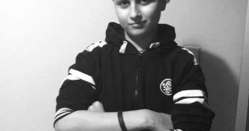 Teraz gra po stronie Boga. 14-letni hokeista przegrał walkę z rakiem