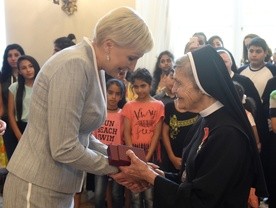 Polska siostra zakonna odznaczona Krzyżem Kawalerskim Orderu Odrodzenia Polski