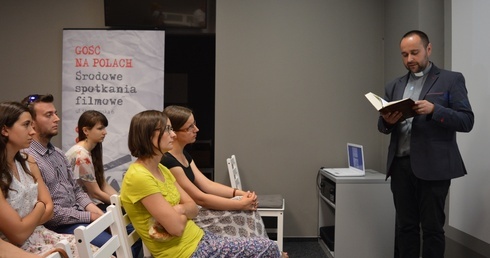 "Chcemy, by pękły wam serca"