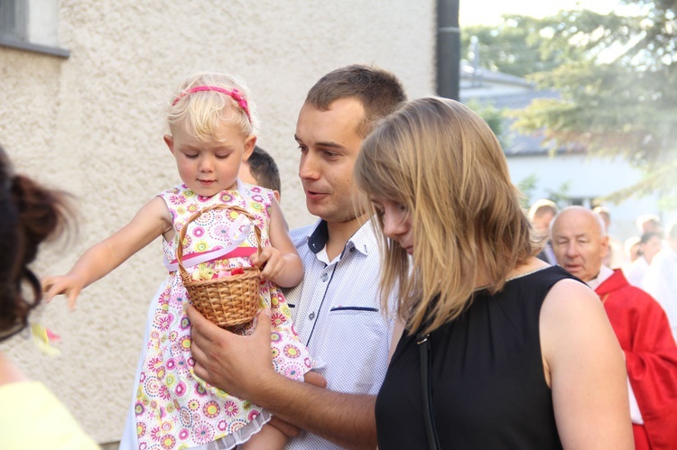 Odsłonięcie epitafium śp. abp. Z. Zimowskiego w Kupieninie