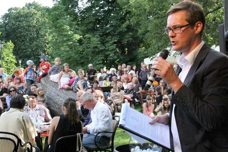 Na Imieninach Jana Kochanowskiego dobrze bawią się także dzieci