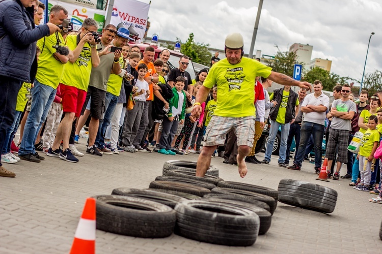 VI Olsztyński Zlot Miłośników Pojazdów PRL