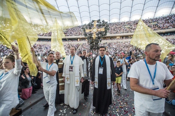 Jezus na Stadionie - cz. 4