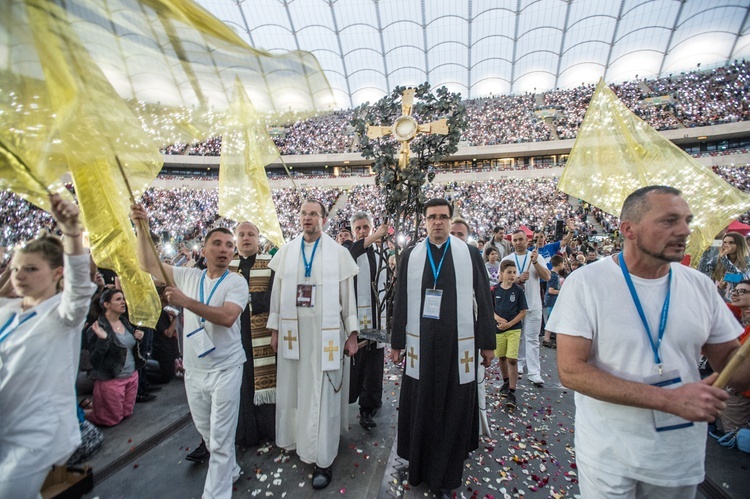 Jezus na Stadionie - cz. 4