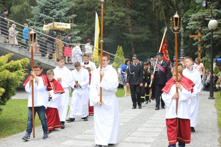 Jubileusz parafii w Kętach-Podlesiu