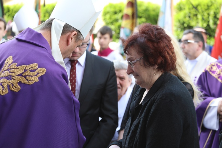 Ostatnie pożegnanie śp. ks. kan. Franciszka Janczego