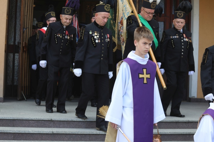 Ostatnie pożegnanie śp. ks. kan. Franciszka Janczego