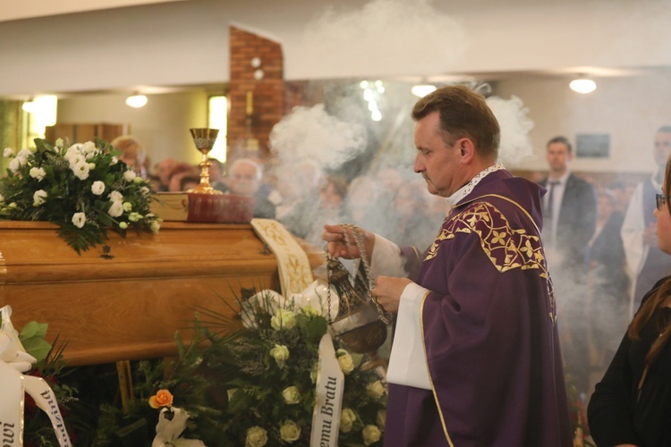 Ostatnie pożegnanie śp. ks. kan. Franciszka Janczego