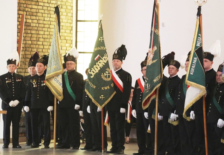 Ostatnie pożegnanie śp. ks. kan. Franciszka Janczego