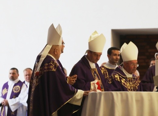 Ostatnie pożegnanie śp. ks. kan. Franciszka Janczego