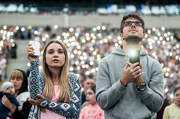 Podczas rekolekcji modlono się o to, żeby „pokój i bezpieczeństwo, które w Polsce mamy, rozlewało się na inne kraje w Europie”.