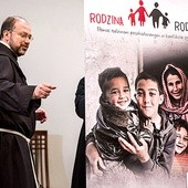 Ojciec Ibrahim Alsabagh nie opuścił Aleppo w najtrudniejszych chwilach. Caritasowski program nazywa cudem samego Boga. Dzięki niemu udało się pomóc 4200 rodzinom, ale ok. 8 tys. kolejnych wciąż czeka.