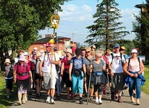 ▲	Pielgrzymi będą wędrowali w jedenastu grupach odpowiadających regionom diecezji. Dodatkowo w tym roku powstanie na jeden dzień grupa pokutna.