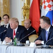 Trump: Kiedy będziecie kupować sprzęt wojskowy, mam nadzieję, że będziecie myśleć tylko o USA