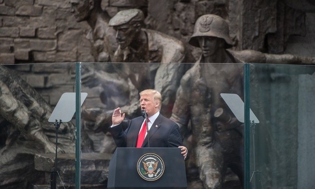 Ekspert: Przemówienie Trumpa to silny, symboliczny przekaz wobec Europy i Rosji