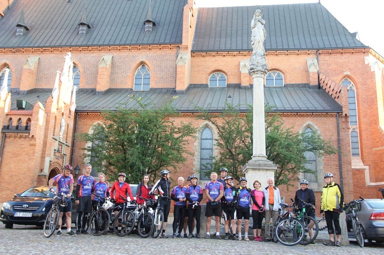 Pielgrzymka rowerowa do Częstochowy 