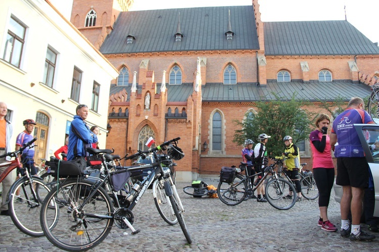 Pielgrzymka rowerowa do Częstochowy 