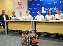 Drużyna robotyki z powiatu kraśnickiego będzie reprezentować Polskę w USA