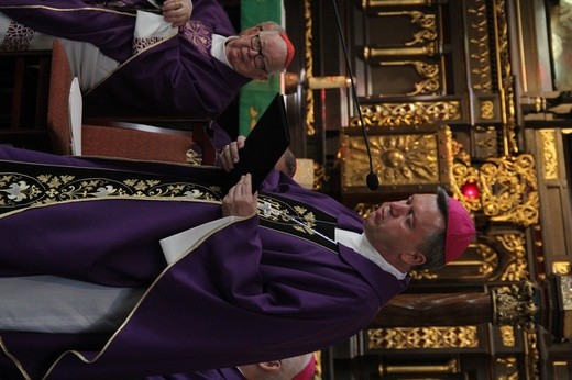 Pogrzeb śp. Matyldy Kupny, mamy abp. Józefa Kupnego