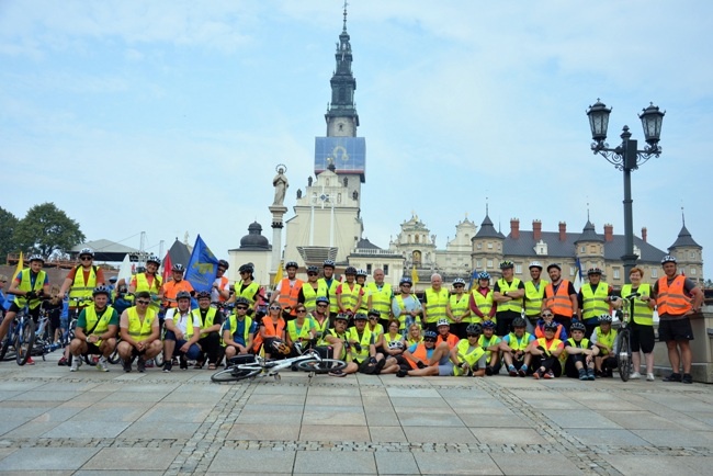 Rowerowa pielgrzymka z Radomia na Jasną Górę