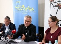 O programie mówili Agnieszka Banasik, ks. Andrzej Tuszyński i Zbigniew Banaszkiewicz