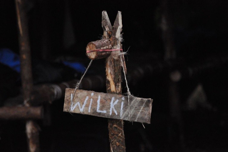 Harcerze z ZHR na obozie koło Drawska Pomorskiego