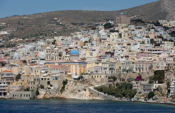 Siros - wyspa po grecku...