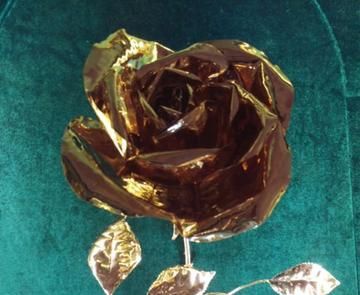 Złota róża - wotum wdzięczności 