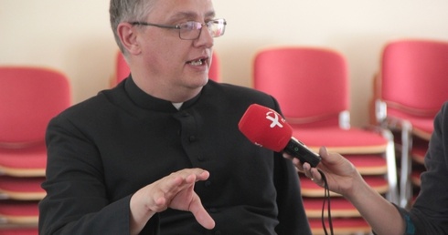 Zmienia się adresat, trzeba zmieniać formę