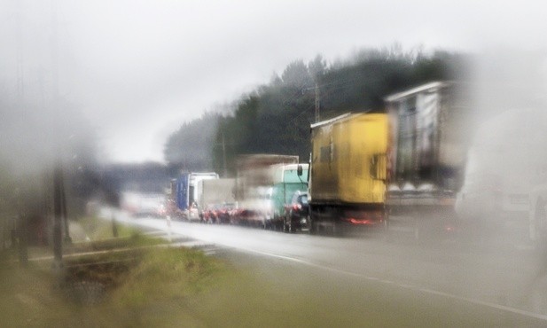 Straż Graniczna wnioskuje o wydalenie dwójki imigrantów z Polski