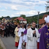 Bp Jeż przewodniczył uroczystościom pogrzebowym w Dobrej