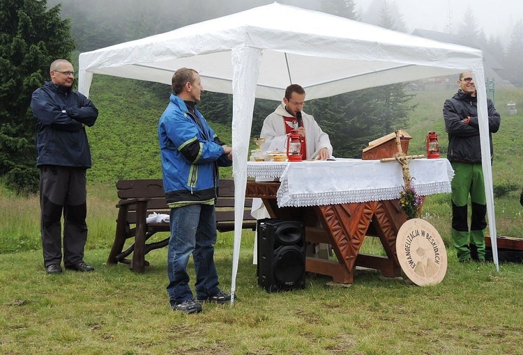 Pilsko (Hala Miziowa) - 5. Ewangelizacja w Beskidach