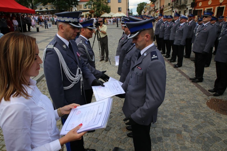 Wojewódzkie święto Policji w Sandomierzu 