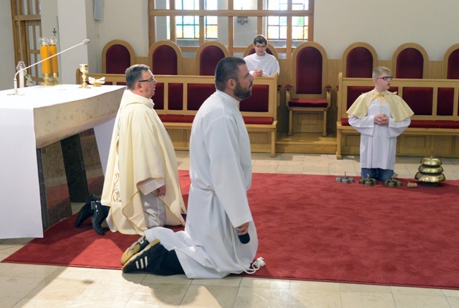 Przyjęcie szkaplerza w skarżyskim sanktuarium