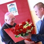 Bp Czesław Stanula uhononorowany przez Szerzyny