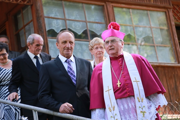 Abp Juliusz Janusz w Łyczanej