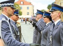 Podczas święta wręczono odznaczenia resortowe i akty nominacyjne na kolejne stopnie.