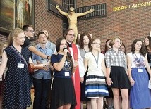 Oazowicze w kościele św. Pawła na bielskim osiedlu Polskich Skrzydeł.