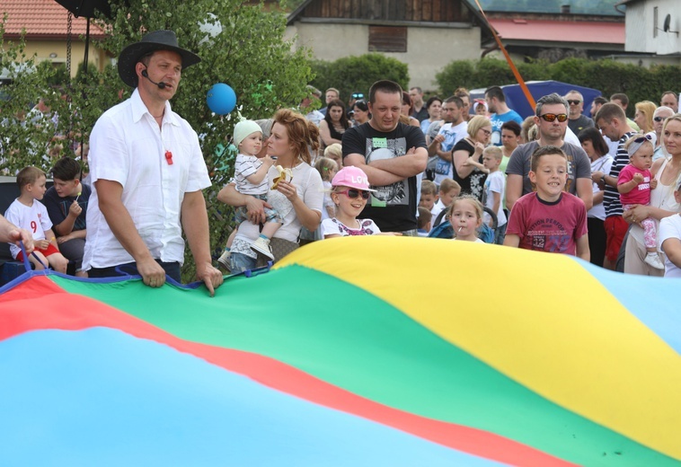 10. rodzinny festyn bezalkoholowy w Lipowej - 2017