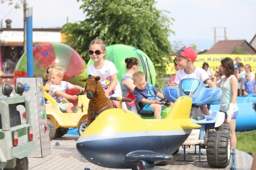 10. rodzinny festyn bezalkoholowy w Lipowej - 2017