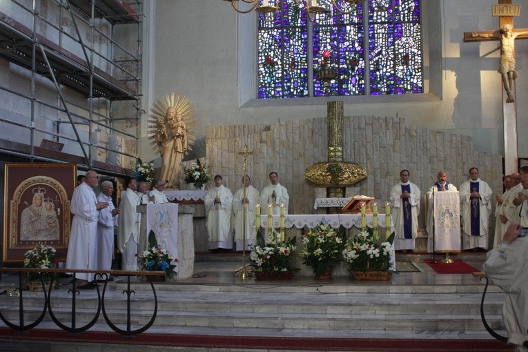 Odpust MB Szkaplerznej u oblatów