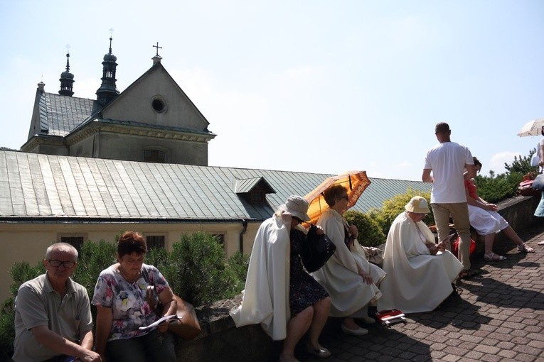 Rodzina szkaplerzna w Czernej