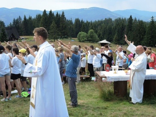 Krawców Wierch - 5. Ewangelizacja w Beskidach