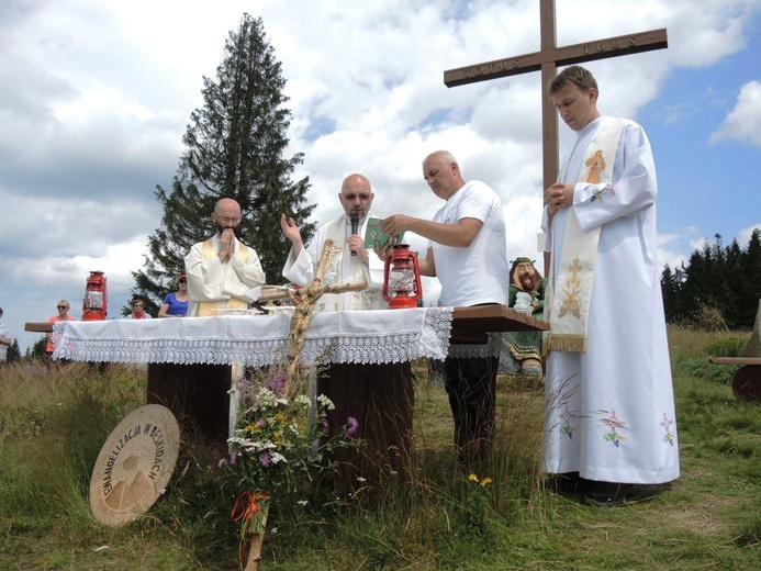 Krawców Wierch - 5. Ewangelizacja w Beskidach