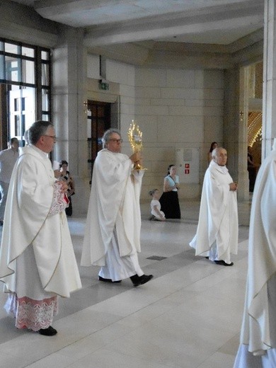 Procesja Światła na Białych Morzach